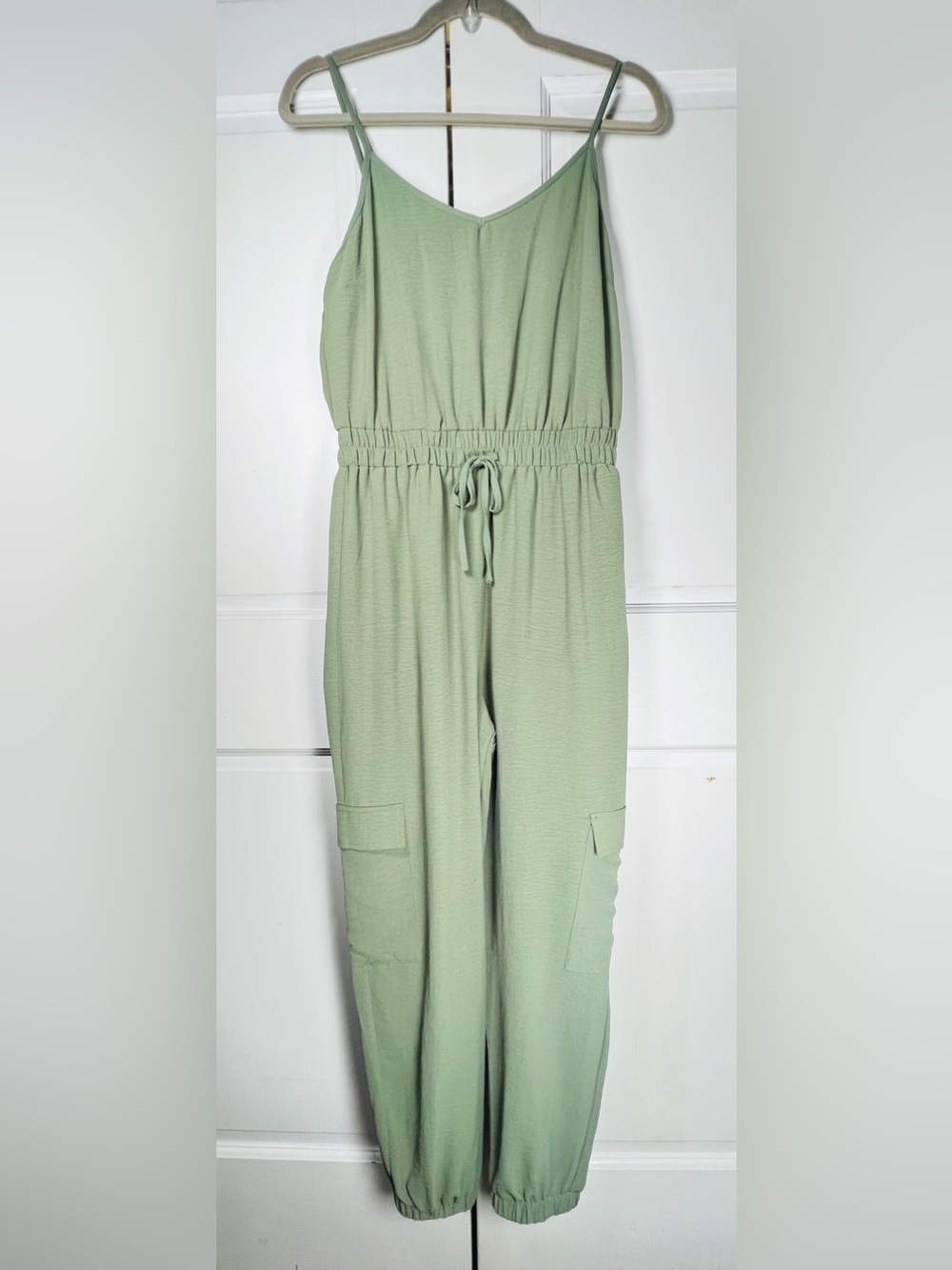 Inspired Heart Cargo Pockets Jumpsuit Elastic Waist Sage Green Sz S - Picture 2 of 8